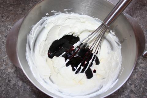 Nepečená čučoriedková torta - recept postup 9