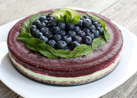 RAW čučoriedková torta - recept postup 12
