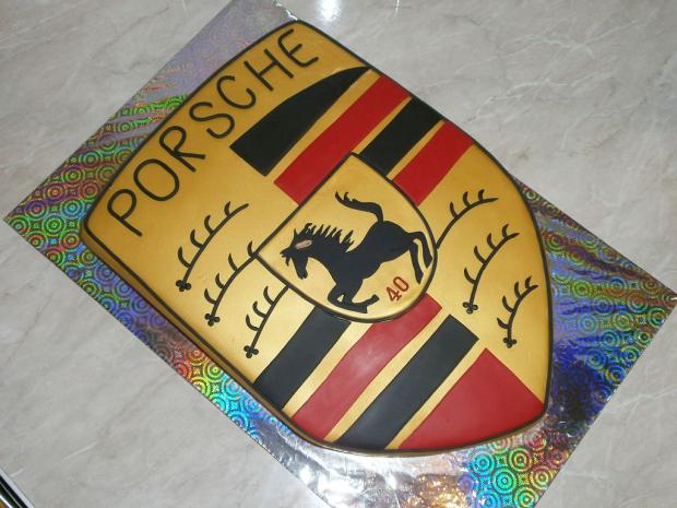 Znak Porsche , torta, Netradičné torty, Iveta Barlíková, 1