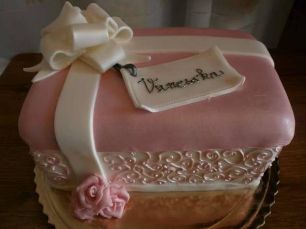 darčeková krabica, torta, Narodeninové torty darčeková krabica, torta, Narodeninové torty, andrea.d, 1