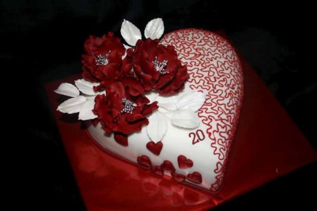Bielo červené srdiečko, torta, Narodeninové torty, stanula, 1