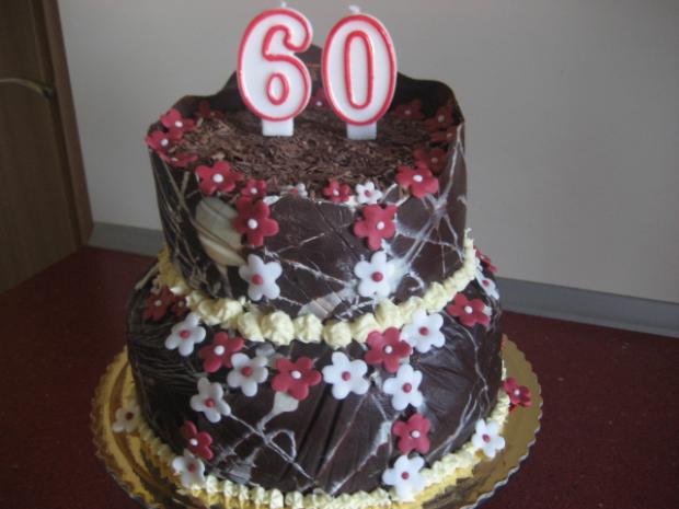 186.Nepoťahovaná, torta, Čokoládové torty, bobrík, 1