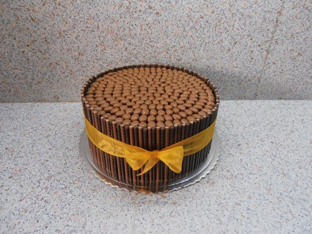 čokoládová s čokotyčinkami, torta, Čokoládové torty, nmiriam, 1
