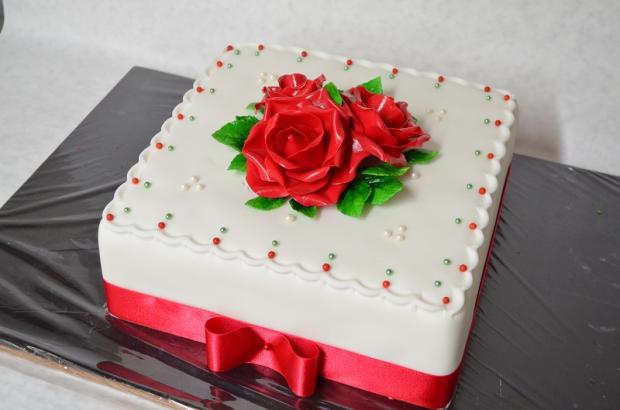 bielo-červená, torta, Narodeninové torty bielo-červená, torta, Narodeninové torty, Denisa8, 1