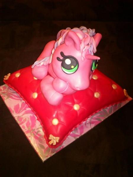 vankúšik s poníkom pre moju princeznú, torta, Rozprávkové torty vankúšik s poníkom pre moju princeznú, torta, Rozprávkové torty, katarina muchova, 1