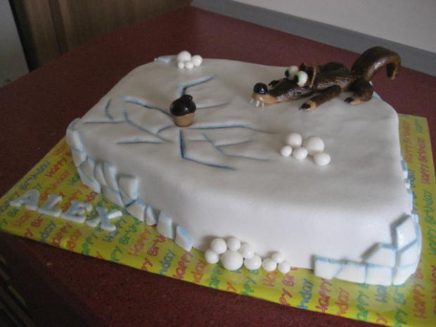 č.38- Doba ľadová, torta, Rozprávkové torty, bobrík, 1