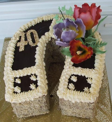 Klasická podkova pre dcérinho svokra z tulipánmi, torta, Narodeninové torty Klasická podkova pre dcérinho svokra z tulipánmi, torta, Narodeninové torty, atigram, 1