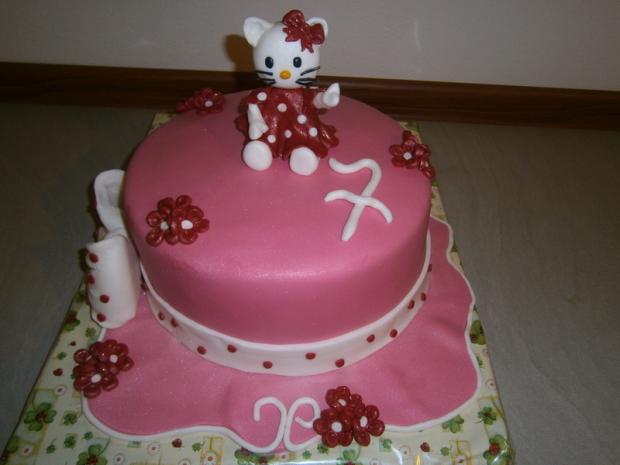 hello kitty, torta, Rozprávkové torty hello kitty, torta, Rozprávkové torty, Ladu-lienka, 1