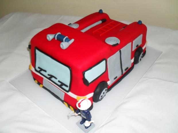 Hasičské auto, torta, Torty autíčka, vláčiky, Alík, 1