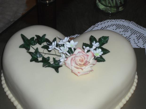 narodeninové srdce, torta, Narodeninové torty narodeninové srdce, torta, Narodeninové torty, evikan, 1