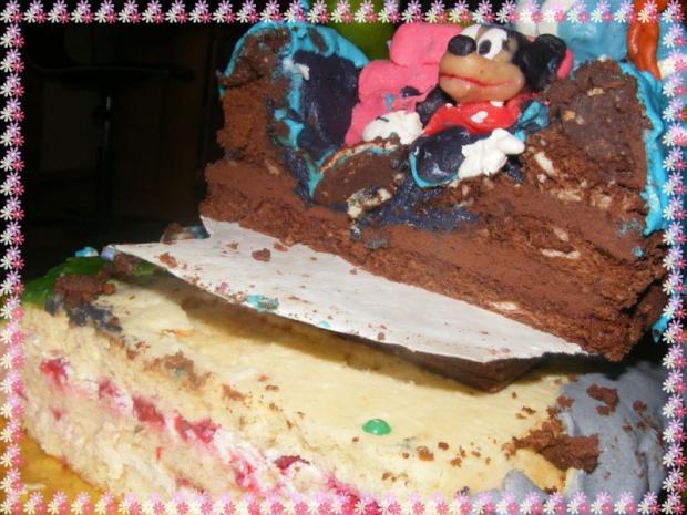 prierez "chrobakom":)+, torta, Torty autíčka, vláčiky prierez "chrobakom":)+, torta, Torty autíčka, vláčiky, ZuZ dFleur, 1