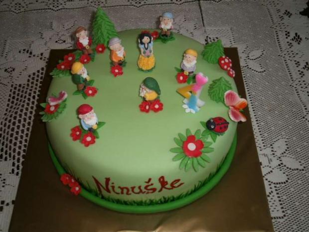 Snehulienka a sedem trpazlíkov, torta, Torty pre dievčatá Snehulienka a sedem trpazlíkov, torta, Torty pre dievčatá, Zdenci, 1