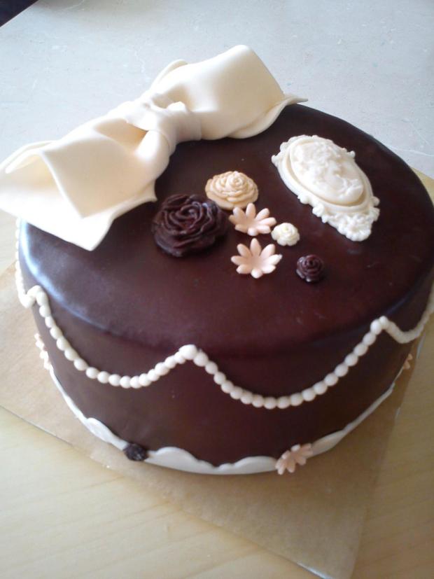 na poslednú chvíľu, torta, Torty - škola, stužková, Ditulka, 1
