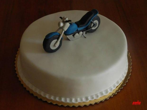 torta s motorkou, torta, Narodeninové torty torta s motorkou, torta, Narodeninové torty, sidorova, 1
