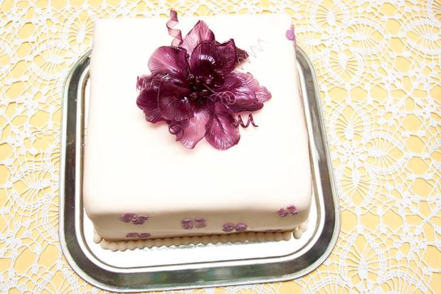 torta s isomaltovým kvetom, torta, Narodeninové torty torta s isomaltovým kvetom, torta, Narodeninové torty, tortyOdZuzu, 1