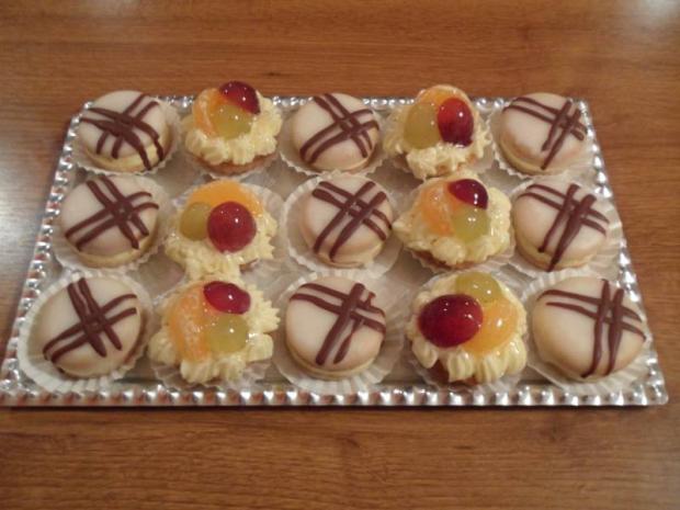 Ľadovky a ovocné košíky, torta, Zákusky Ľadovky a ovocné košíky, torta, Zákusky, evkala, 1