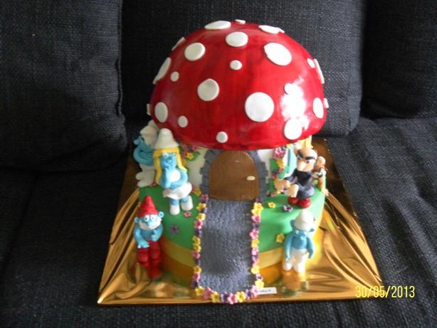 Šmolková 2, torta, Rozprávkové torty, bzucinka, 1