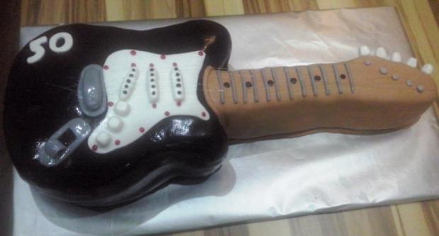 Gitara , torta, Netradičné torty Gitara , torta, Netradičné torty, MartinaO, 1