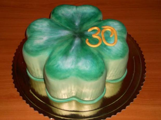 štvorlístok na 30, torta, Narodeninové torty, Macka, 1