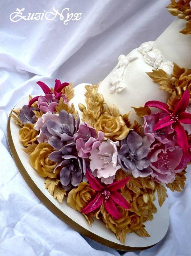  Detail svadobná zo zlatým srdcom, torta, Svadobné torty, ZuziNyx, 1