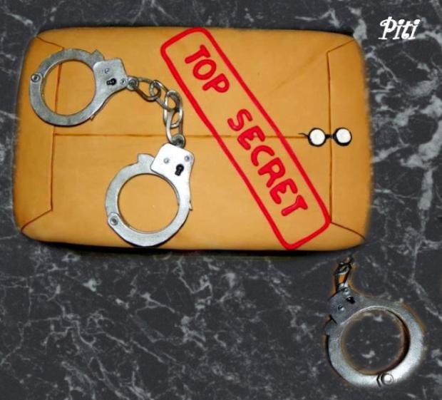 Obálka Top Secret, torta, Narodeninové torty, Piti, 1