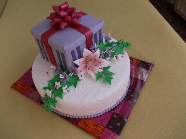 Darček, torta, Narodeninové torty Darček, torta, Narodeninové torty, olala, 1