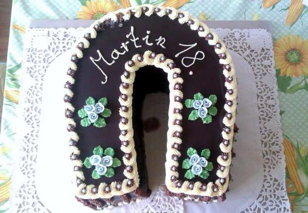 podkova, torta, Narodeninové torty podkova, torta, Narodeninové torty, zabacka, 1