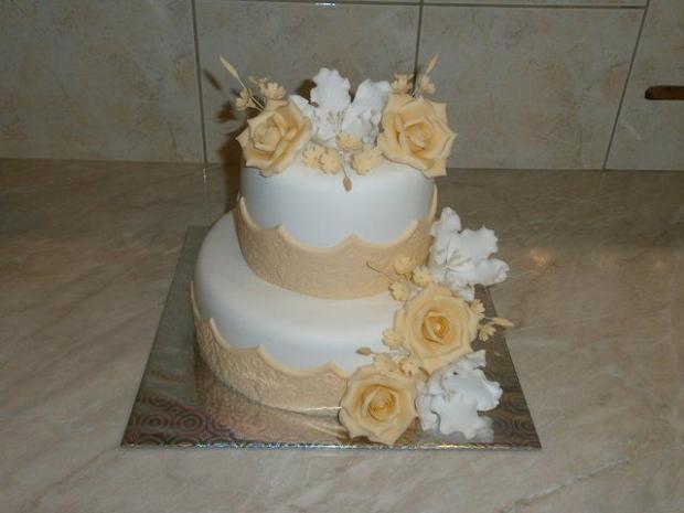 Svadobná krémová, torta, Svadobné torty Svadobná krémová, torta, Svadobné torty, Iveta Barlíková, 1