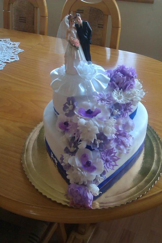 Svadobna s kvetmi, torta, Svadobné torty Svadobna s kvetmi, torta, Svadobné torty, Marta Majernickova, 1