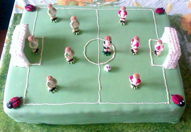 ihrisko, torta, Ostané torty pre deti, zabacka, 1