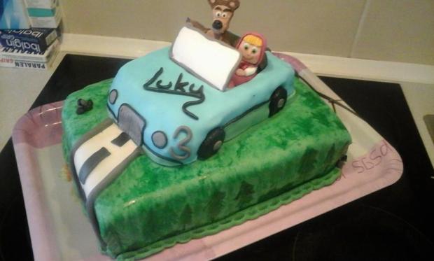 Máša a medveď v aute, torta, Rozprávkové torty, ivanaNZ, 2