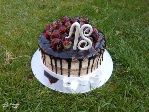 S jahodami a čokoládou, torta, Narodeninové torty, tortovo, 1