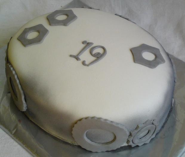 Pre budúceho nástrojára..., torta, Narodeninové torty Pre budúceho nástrojára..., torta, Narodeninové torty, Mariolka, 1