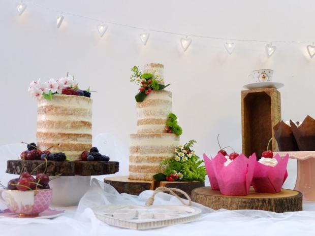 Sladky stôl na svadbu, cupcakes a naked cake, torta, Svadobné torty Sladky stôl na svadbu, cupcakes a naked cake, torta, Svadobné torty, SWEETarchitect, 3