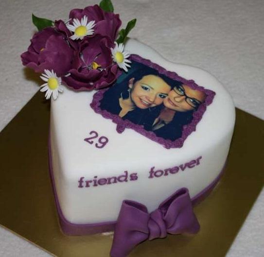 Srdiečko s tulipánmi, torta, Narodeninové torty Srdiečko s tulipánmi, torta, Narodeninové torty, stanula, 1