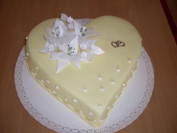 SVADOBNÉ SRDCE S ĽALIAMI, torta, Svadobné torty SVADOBNÉ SRDCE S ĽALIAMI, torta, Svadobné torty, Mária Vašová, 1