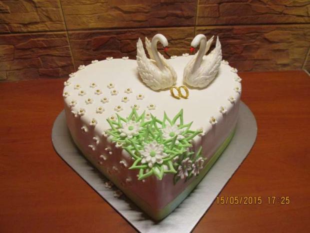 svadobné srdce s labuťami, torta, Svadobné torty, ErikaR, 1