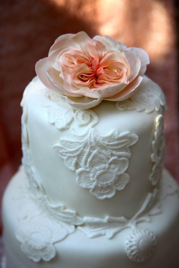 svadobná krajka s anglickou ružou, torta, Svadobné torty svadobná krajka s anglickou ružou, torta, Svadobné torty, Tatjana Dobrovičová, 2