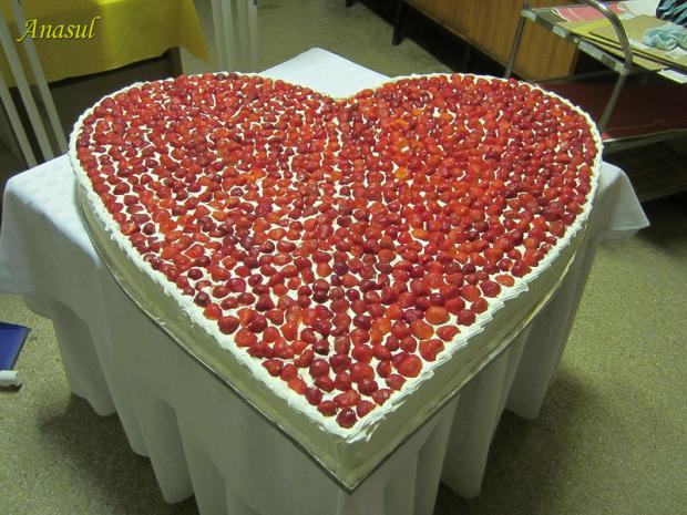 veľké svadobné srdce, torta, Svadobné torty veľké svadobné srdce, torta, Svadobné torty, anasul, 1