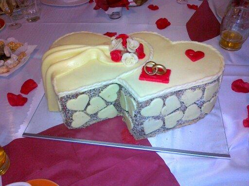 Svadobna torta - dvojsrdce, torta, Svadobné torty, N a D, 1