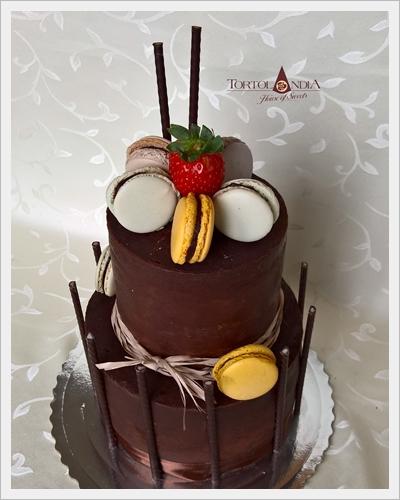 Čokoládová s makrónkami, torta, Čokoládové torty Čokoládová s makrónkami, torta, Čokoládové torty, Tortolandia.sk, 2