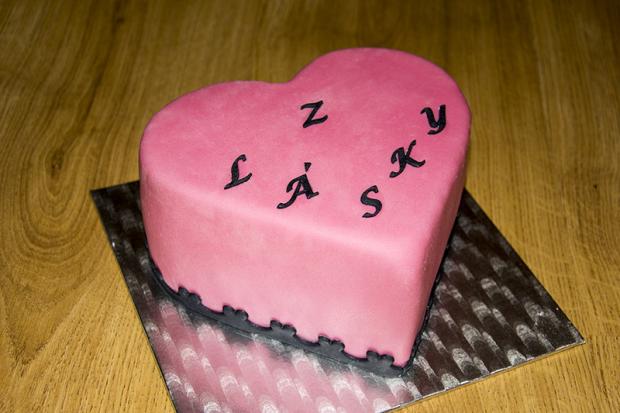 Malé srdiečko, torta, Narodeninové torty Malé srdiečko, torta, Narodeninové torty, Katie, 1
