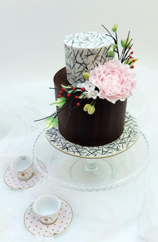 Jednoduchá narodeninová tortička s pivonkou, torta, Čokoládové torty Jednoduchá narodeninová tortička s pivonkou, torta, Čokoládové torty, SWEETarchitect, 4