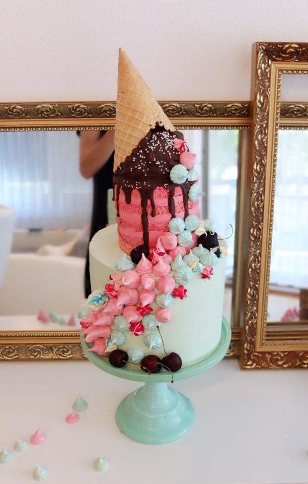 Moja narodeninova torticka v oblubenej ruzovej a mintovej farbe, torta, Narodeninové torty, SWEETarchitect, 1