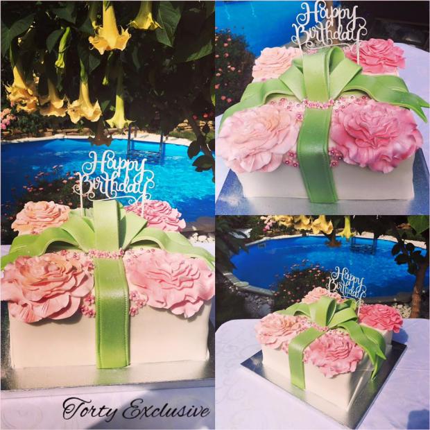 Balíček s kvetmi, torta, Netradičné torty, Torty Exclusive, 1