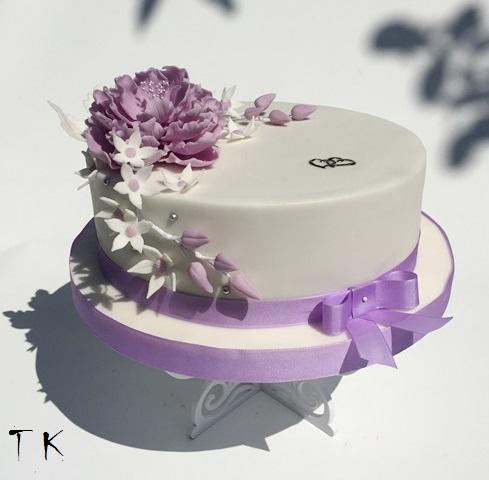 s fialovým kvetom, torta, Svadobné torty s fialovým kvetom, torta, Svadobné torty, TORTY Klaudia, 1