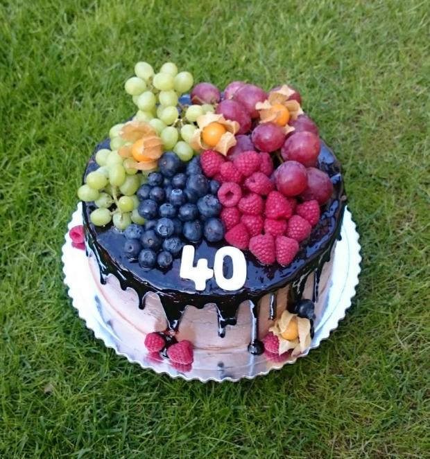 Čokoladová tortička s ovocím , torta, Čokoládové torty, andy611, 1