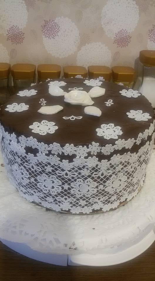 Torta s jedlou čipkou , torta, Narodeninové torty, Wero, 1