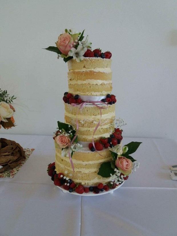 Nahá svadobná, torta, Nahé torty, Iwuška, 1
