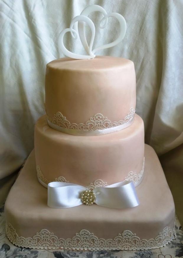 Svadobná poschodová elegantná..., torta, Svadobné torty, Mariolka, 2